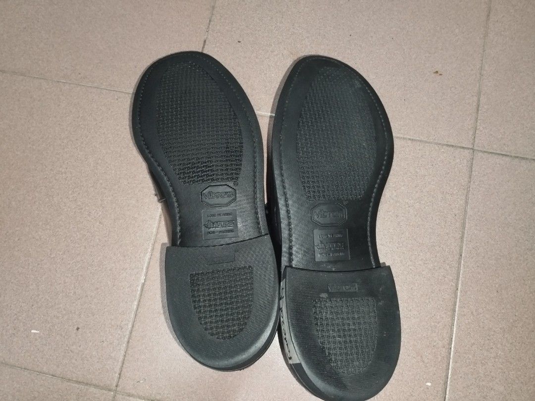 Bates uniform footwear top