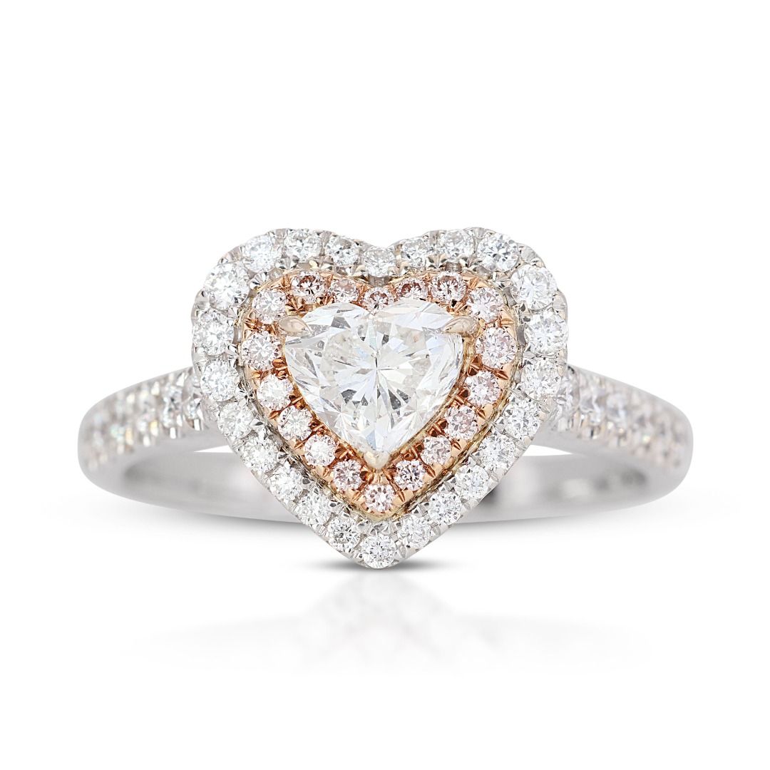 Gold ring with outlet heart shaped diamond