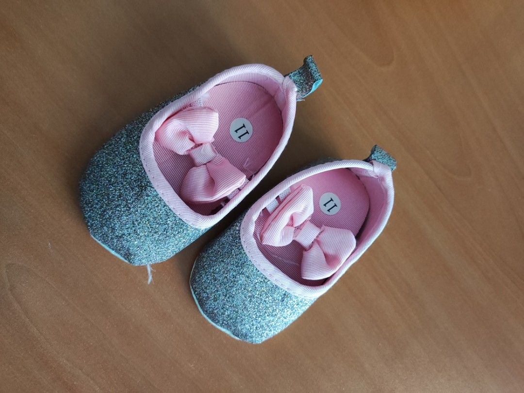 Glitter baby top shoes
