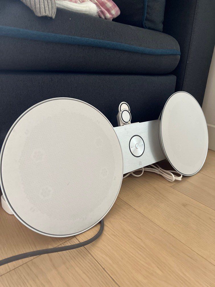 オーディオ機器 B&O BeoPlay A8 スピーカー