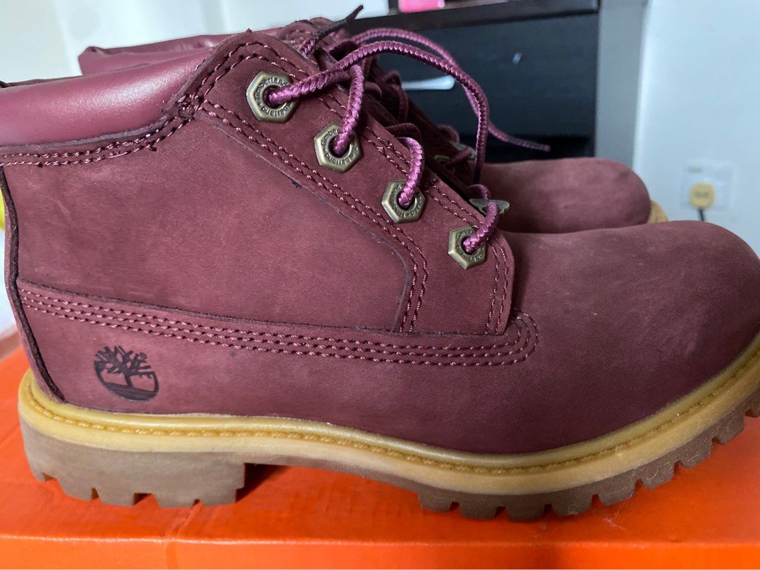 BOOTS TIMBERLAND WOMEN NELLIE CHUKKA WATERPROOF Women s Fashion