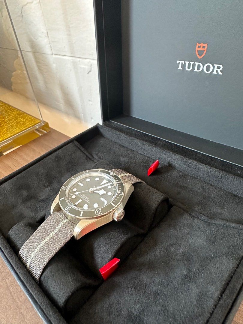 Tudor 5 hotsell year warranty