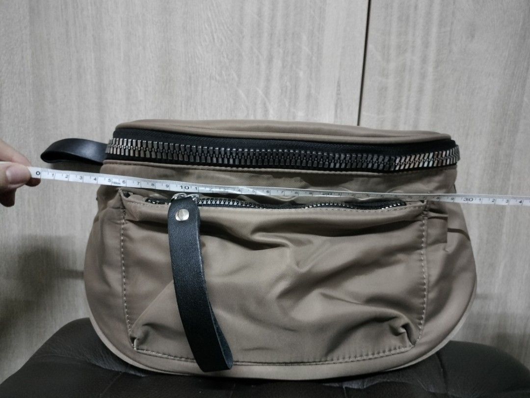 Rubi bum bag top