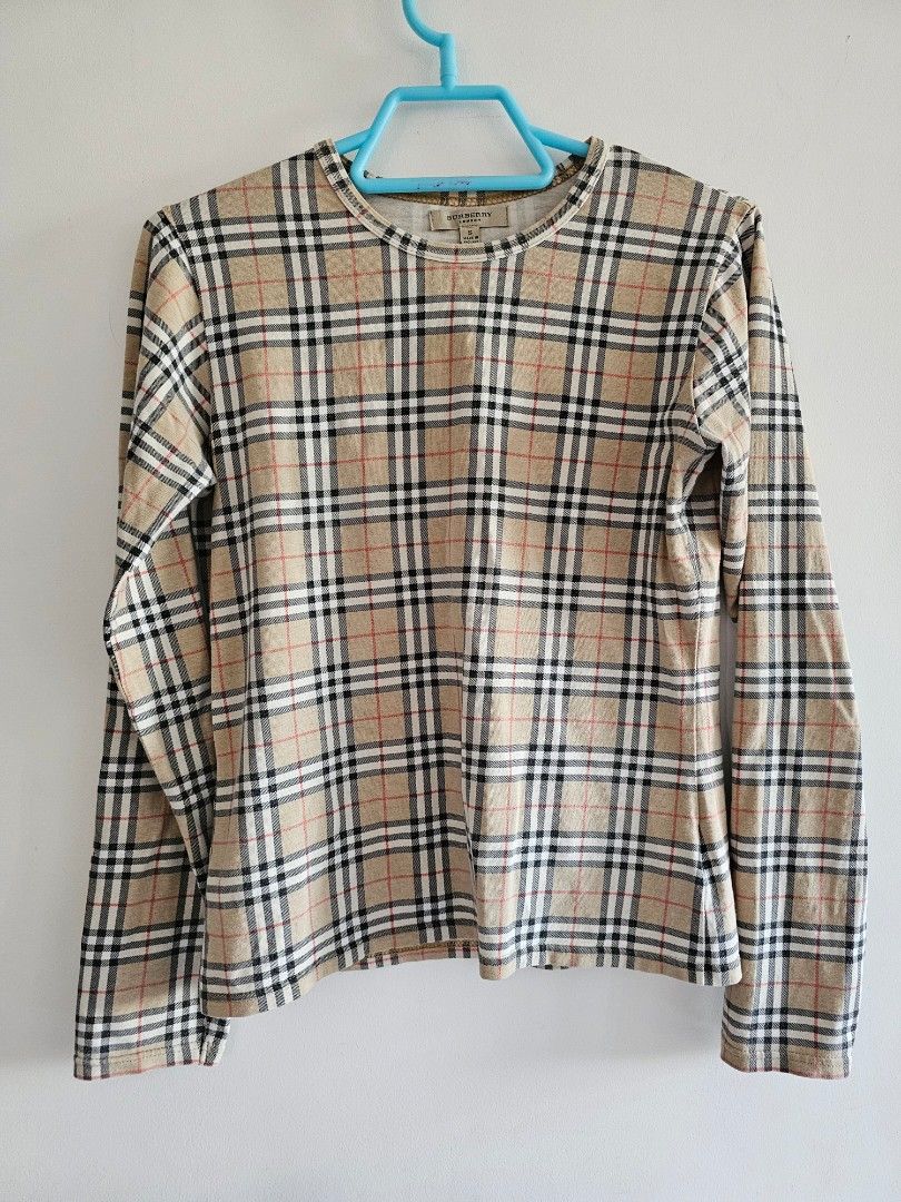 Is burberry a designer brand sale