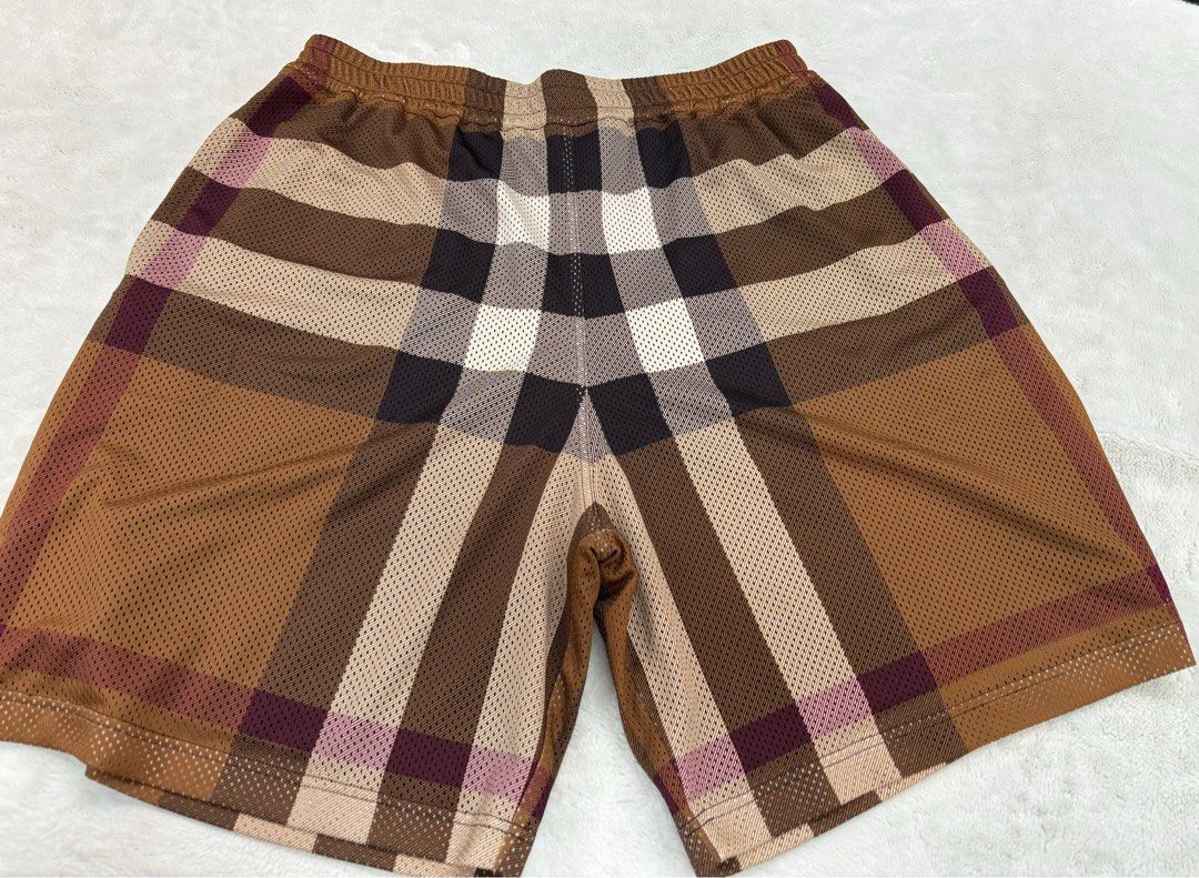 Burberry shorts sales mens brown