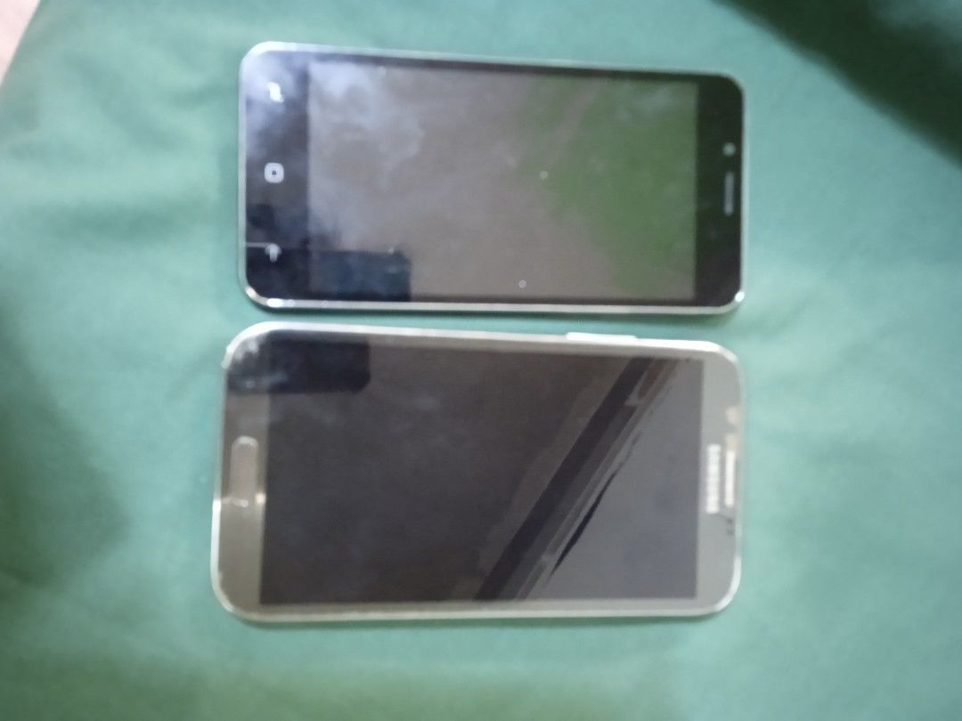 cellphone for sale (Category: Samsung) located in Manila. Submitted by rionava (Listing ID 1281244255, Image 1). Description: for sale samsung cellphone as is good for call and text only without changer for pick up only Rush sale serious and interested parties only will entertained..