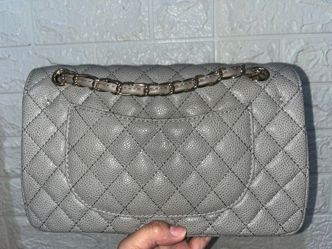 Chanel Bag from Japan (Category: Luxury Bags & Wallets) located in Makati City. Submitted by nik.11 (Listing ID 1281376997, Image 2). Description: .