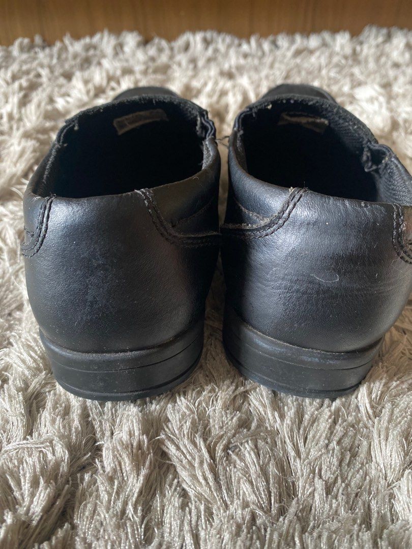clarks kids school shoes