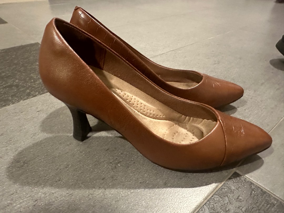 Clarks office shoes for womens hotsell