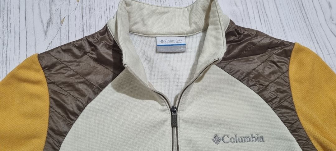 COLUMBIA Outdoor Long Sleeve for Women Sz. Small Women s Fashion