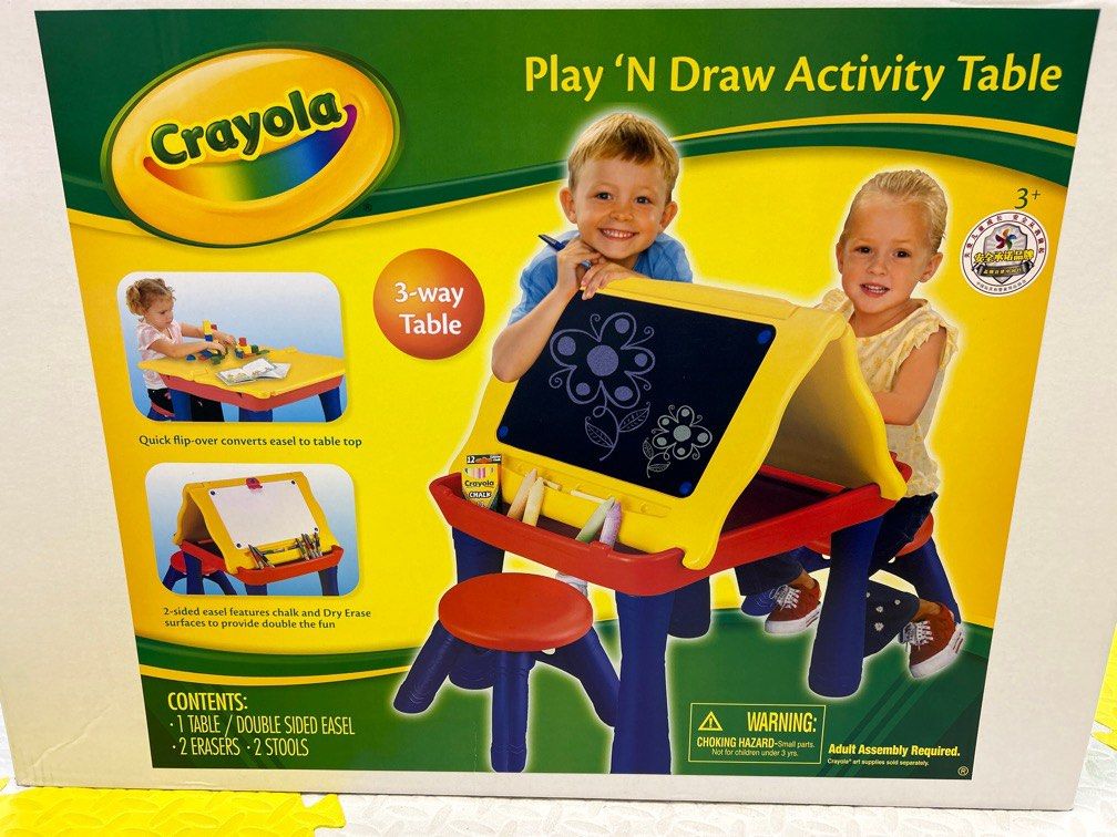Crayola shop activity table