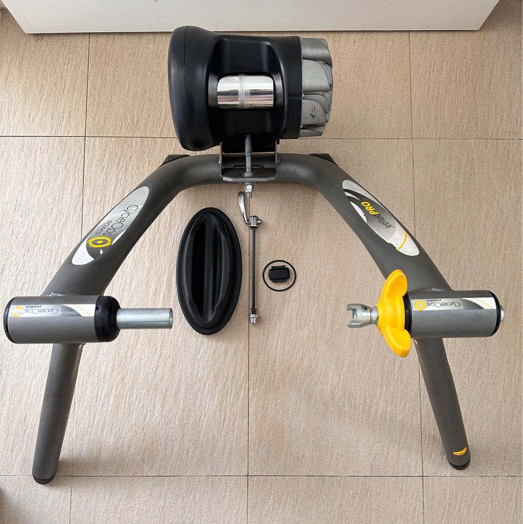 Cycleops jetfluid sales pro trainer