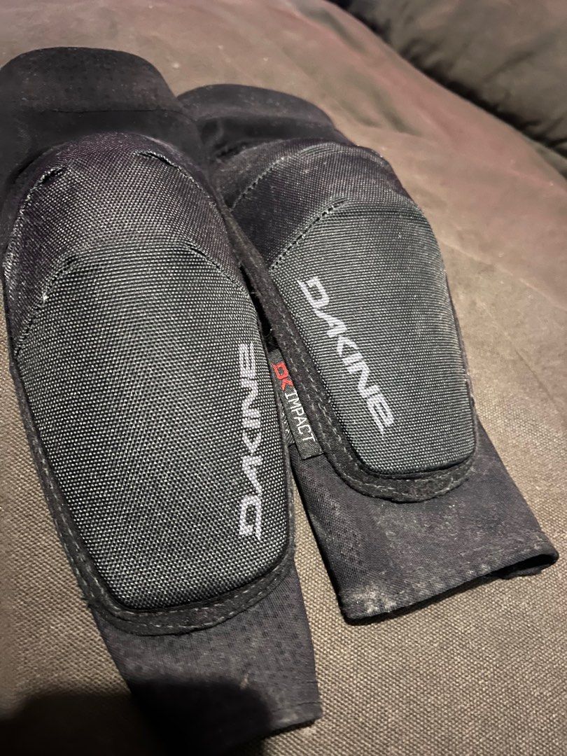 Dakine Elbow Pads Size M Sports Equipment Bicycles Parts Parts Accessories on Carousell