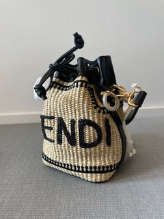 （分類：）位於 。 由 tintintinnnn 提交（商品編號 1281373242，圖片 1）。簡介： 。