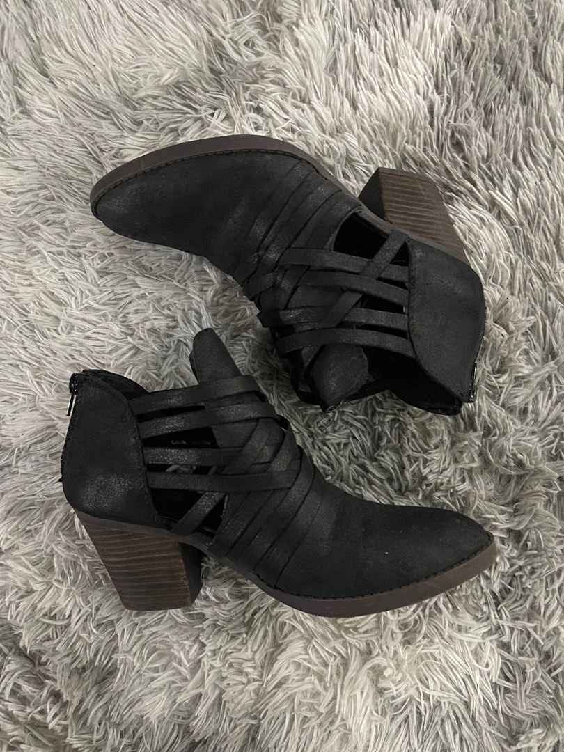 Fergie new arrivals ankle boots