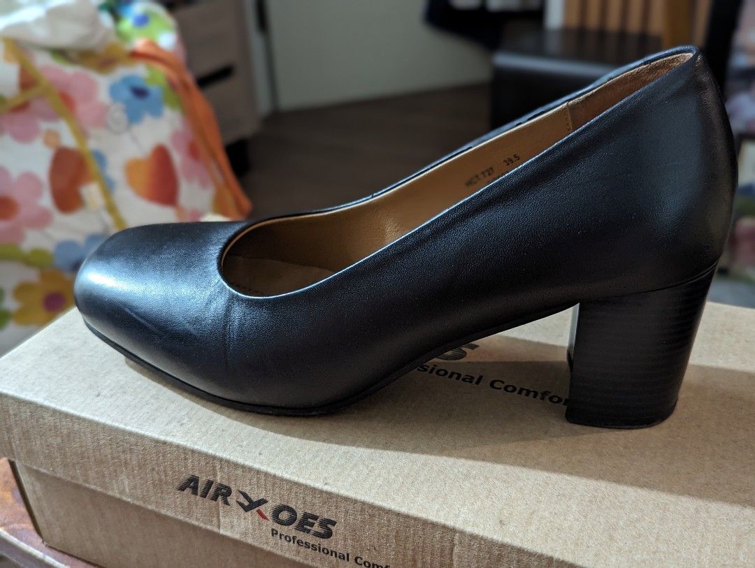 Flight attendant shoes aerosoles sales
