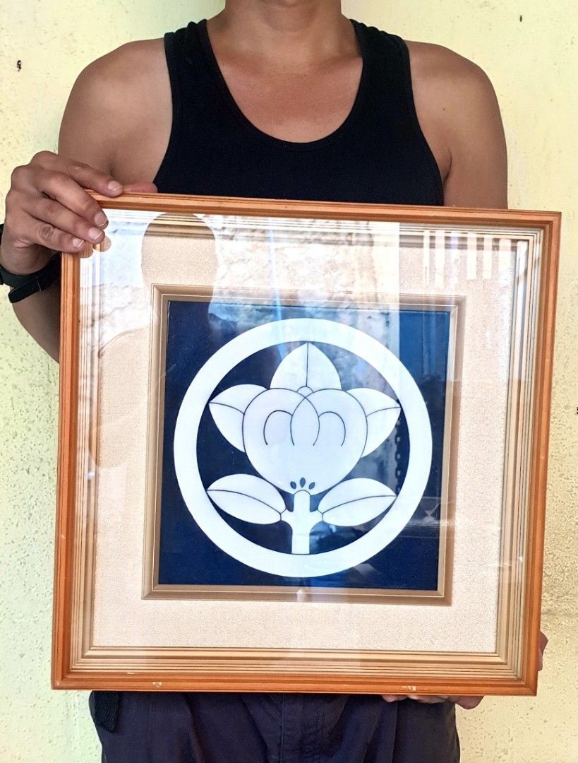FRAME DISPLAY - JAPAN SURPLUS (Category: Frames & Pictures) located in Pasig City. Submitted by hoa_japan_surplus_32023 (Listing ID 1281353609, Image 1). Description: .