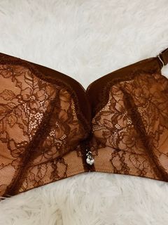 (Category: ) located in . Submitted by powderpinkk (Listing ID 1281414938, Image 1). Description: .