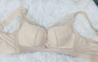 (Category: ) located in . Submitted by powderpinkk (Listing ID 1281369259, Image 1). Description: .