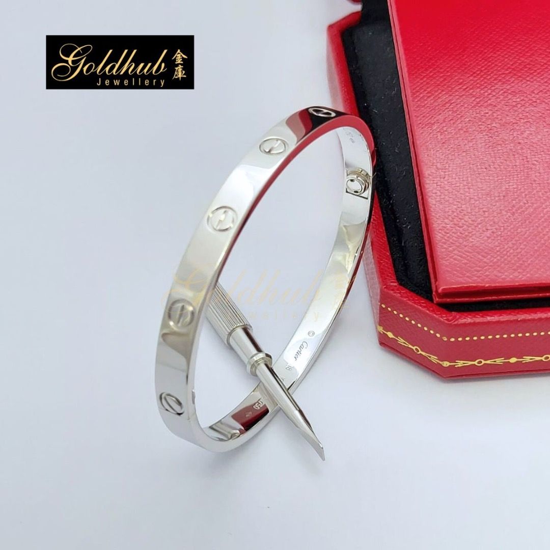 Pre owned cartier love bracelet sales