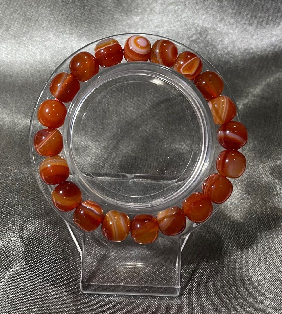 Genuine and Natural Red Agate Elastic Bracelet Women s Fashion