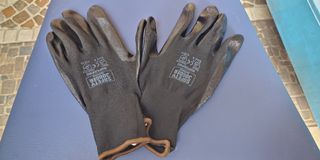 Gloves Gray