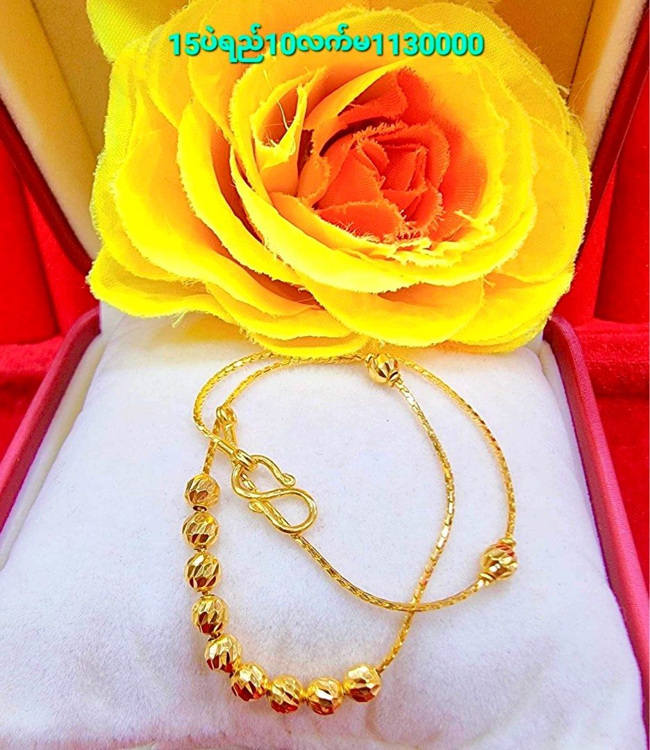 Gold hand on sale chain for women
