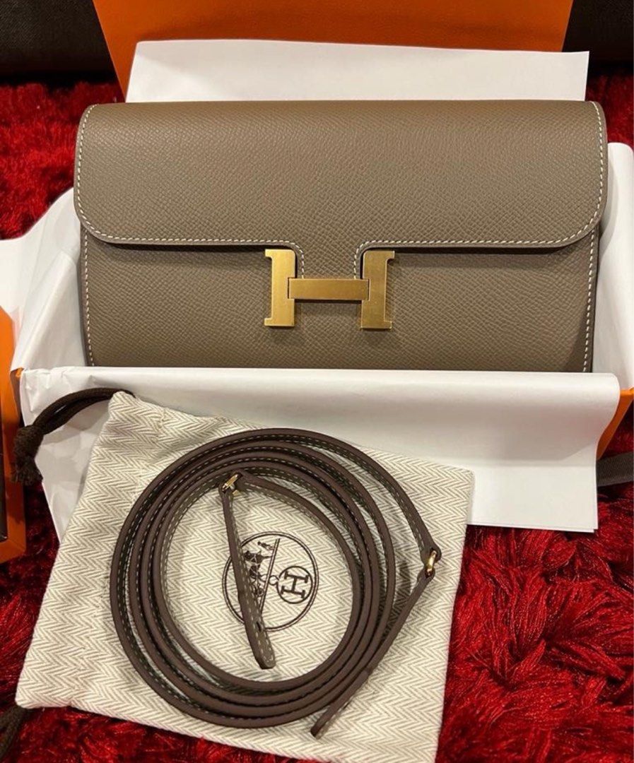 Hermes Constance to go Etoupe GHW Condition lightly used good