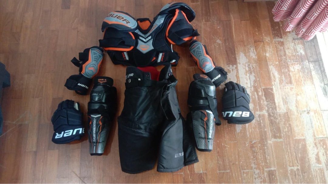 Ice Hockey junior equipments and suit, Sports Equipment, Sports & Games