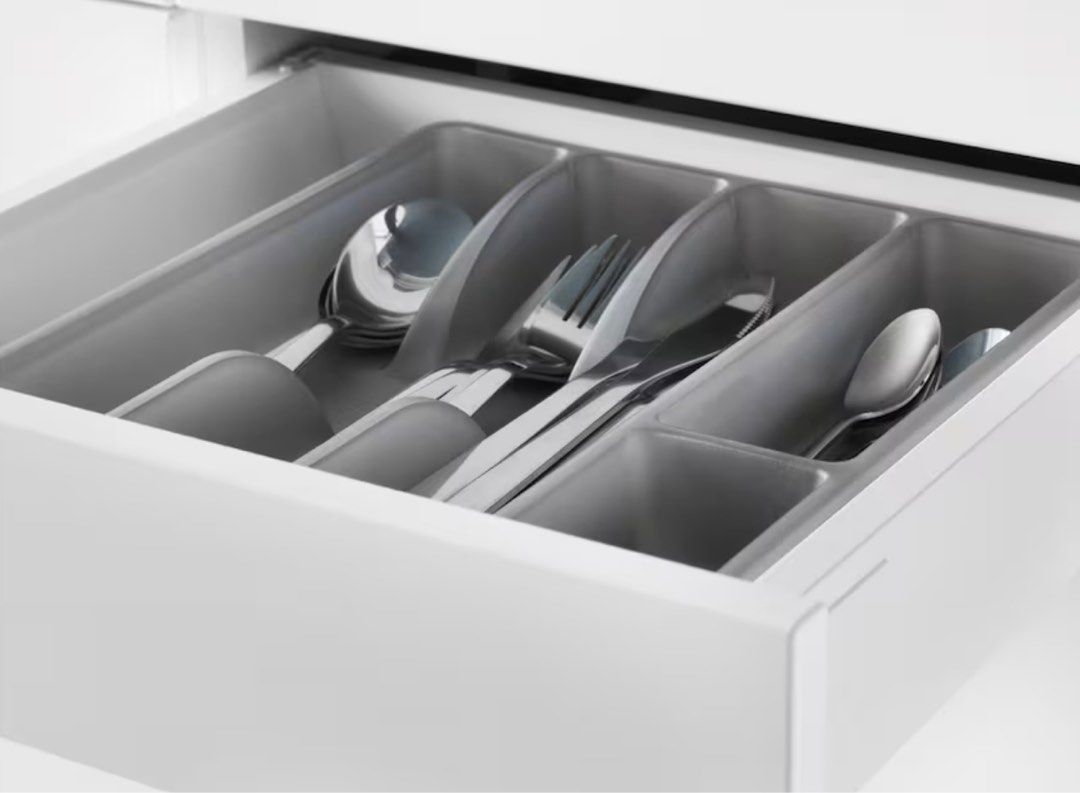 IKEA Smacker Cutlery Tray / Utensil Organizer (Category: Dinnerware & Cutlery) located in Makati City. Submitted by mtmfortune (Listing ID 1281336028, Image 3). Description: Organize your cutleries with this partitioned tray. Less time for searching and more time for fun. For Sale: LEGIT IKEA PRODUCTS! Items are ON-HAND and BRANDNEW! PM me if interested. Check out mtmfortune listings on #Carousell: https://carousell.app.link/POlpHQ5FUGb .