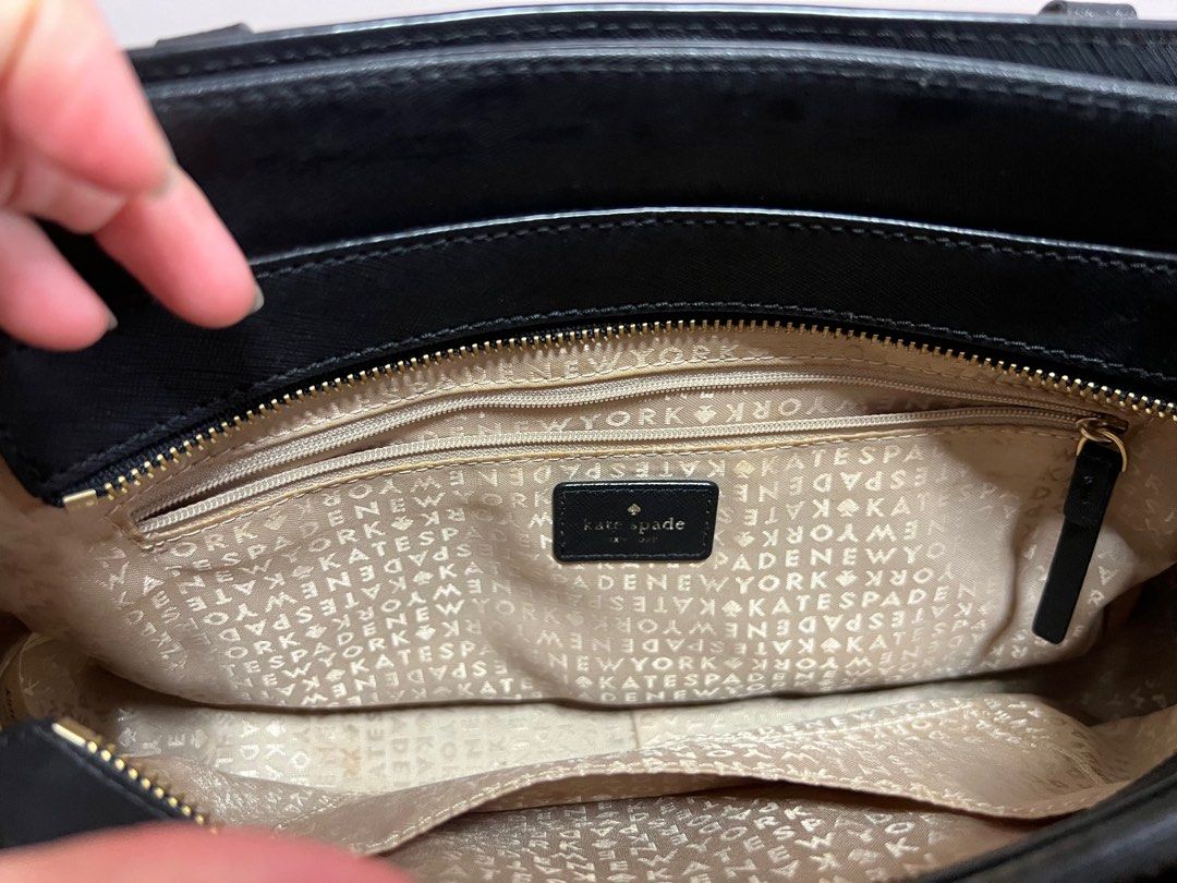 Kate Spade black and white classic bag Women s Fashion Bags