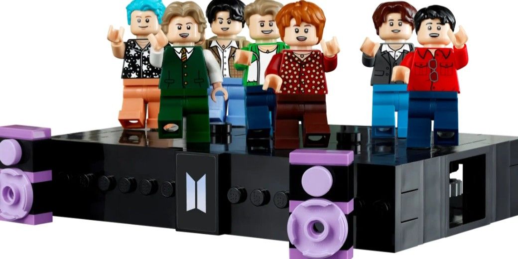 Lego 21339 BTS Dynamite (Category: Lego & Building Sets) located in Antipolo. Submitted by legoninos.legoninas (Listing ID 1281284177, Image 3). Description: LEGO® Ideas BTS Dynamite captures the joyful energy of 21st-century pop icons, BTS. This play-and-display set recalls the band’s memorable music video for their smash-hit single, "Dynamite," with brick-built versions of locations like the disco, record store, donut store and ice-cream truck.