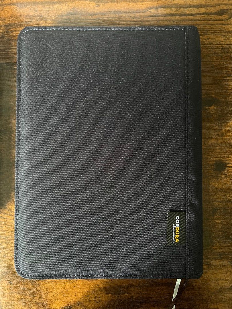 A5 Lihit Lab Notebook Cover in Olive and Navy, Hobbies & Toys