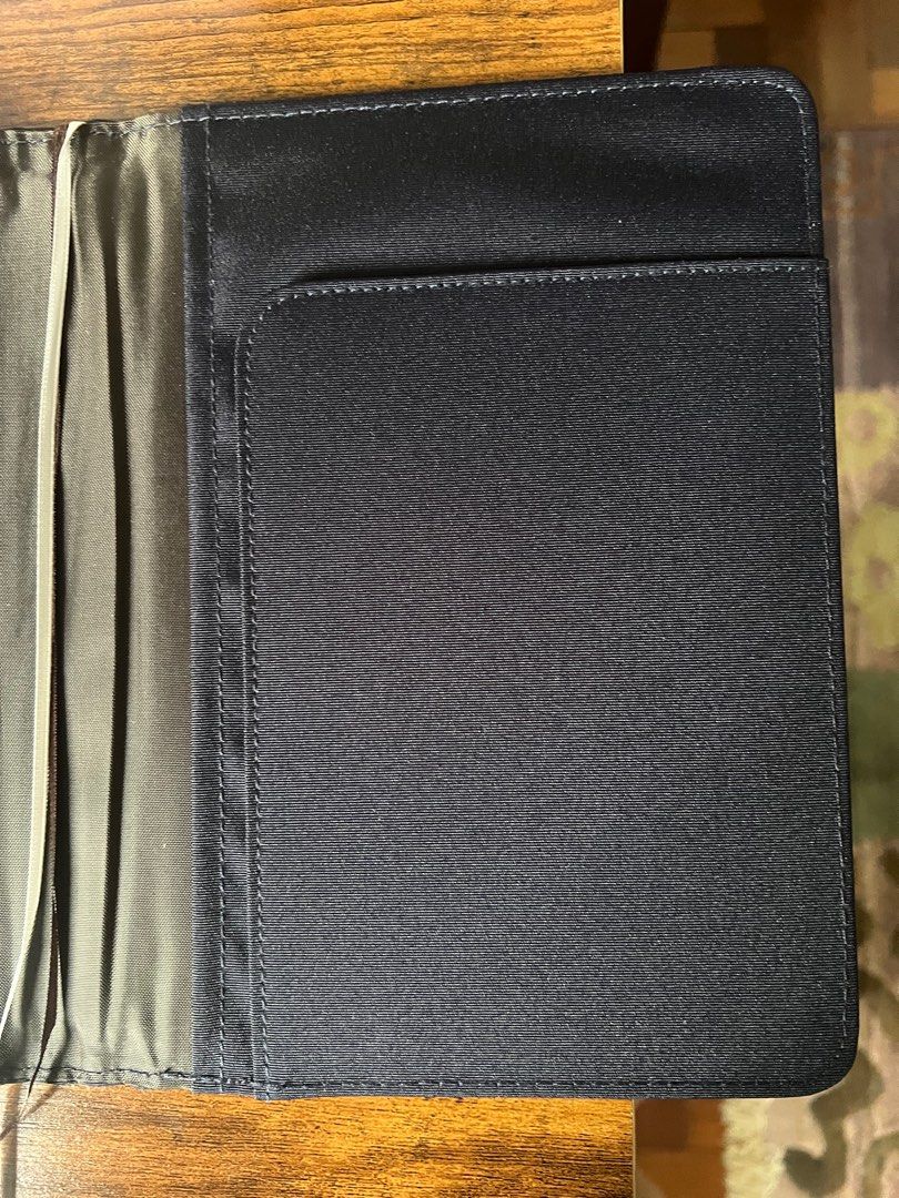 A5 Lihit Lab Notebook Cover in Olive and Navy, Hobbies & Toys