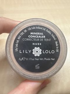 由 second_hand_makeup (刊登 ID 1281251754，圖片 1) 提交，位於 的 (類別：)，說明：。