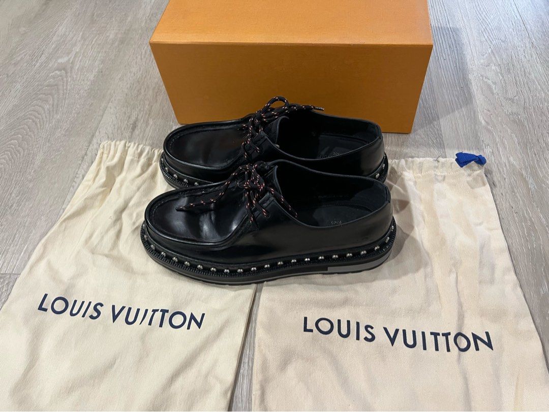 Louis vuitton black shoes with spikes store