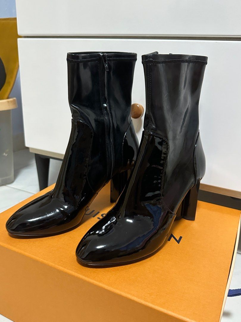 Silhouette ankle store boot lv