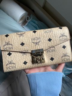 （分類：）位於 。 由 briannama 提交（商品編號 1281315016，圖片 1）。簡介： 。