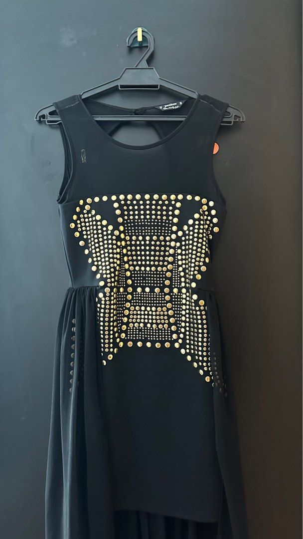 slim fit dress slacks Moya Black & Gold Bodycon Midi Dress With Corsage Detail – Club L London main image 1