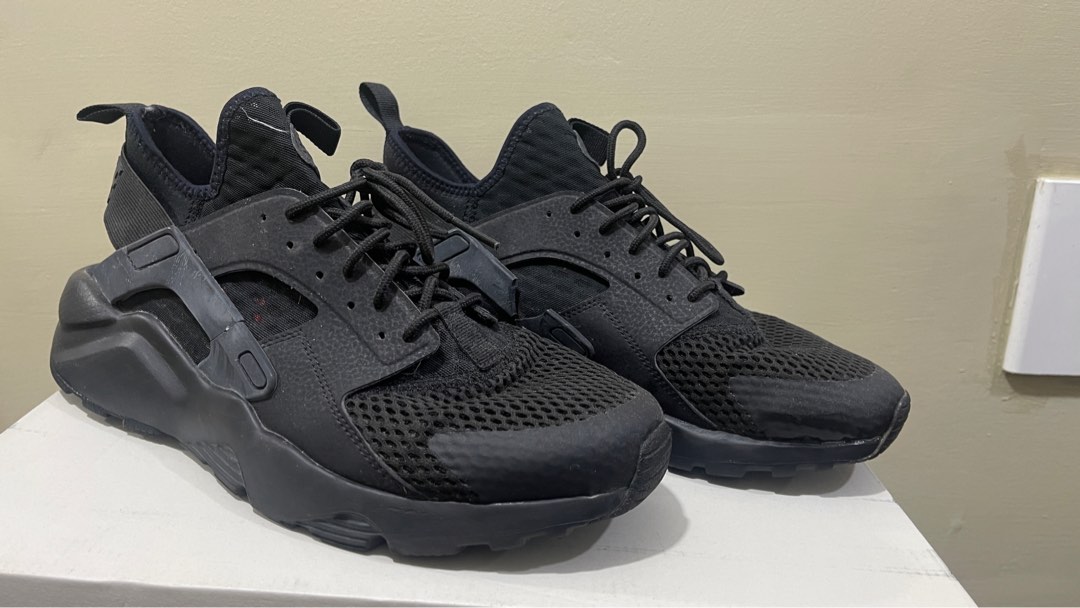 Mens huarache ultra black top