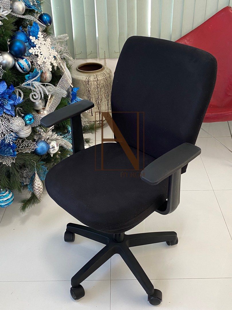 Office chair - Luxus (Category: Office Furniture & Fixtures) located in Binan City. Submitted by rgmofficefurniture (Listing ID 1281336407, Image 1). Description: brand: Luxus used but still in good condition •adjustable height •recline we give discount on bulk orders .