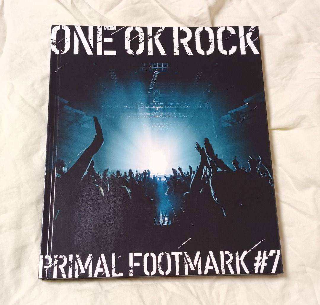日本搖滾樂團One Ok Rock 《Primal Footmark #7》Photo Book 一