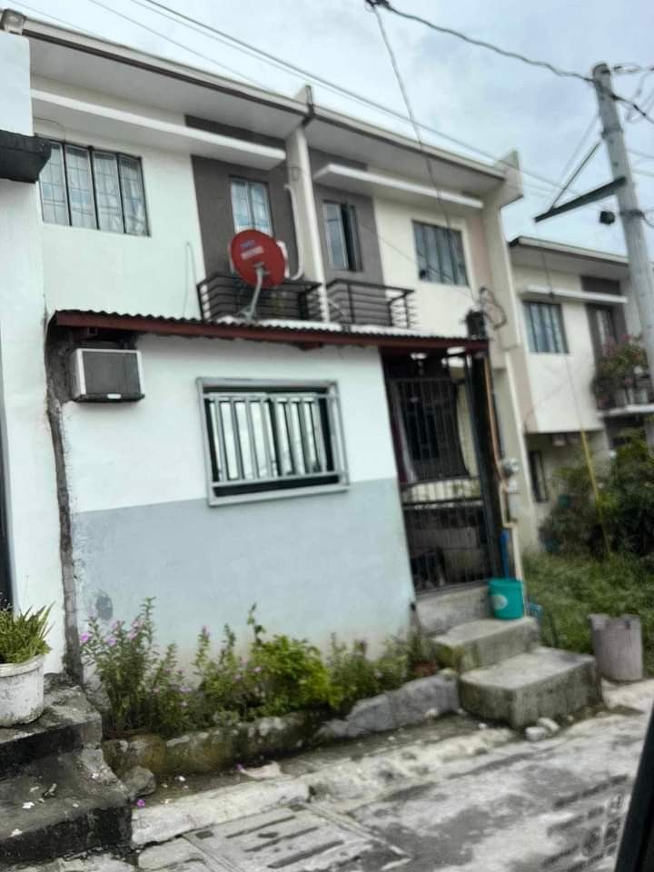 PASALO, Property, For Sale, Townhouse on Carousell