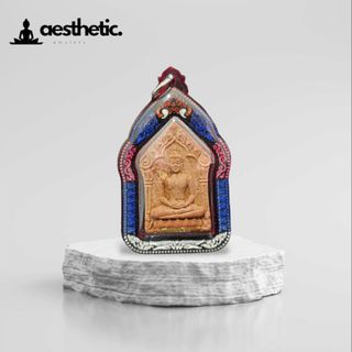 (Category: ) located in . Submitted by aesthetic.amulets (Listing ID 1281391337, Image 1). Description: .