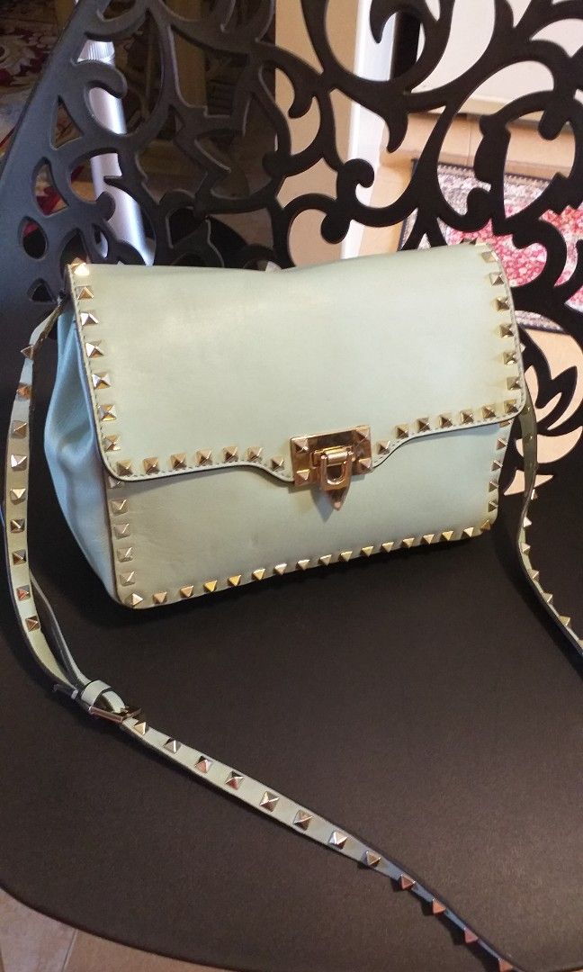 Gold cheap valentino clutch