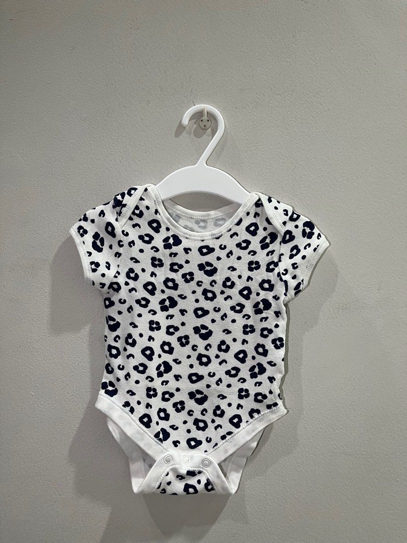 Primark Bodysuit, Babies & Kids, Babies & Kids Fashion on Carousell