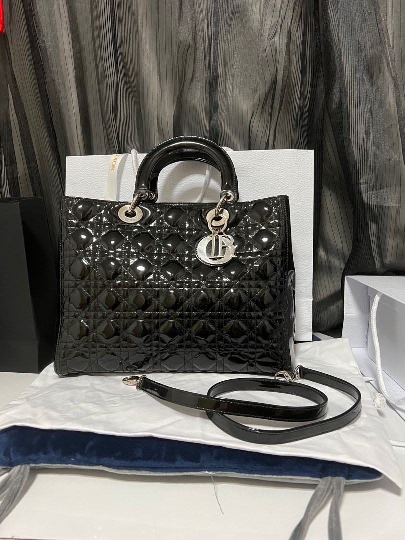 Large lady hot sale dior bag