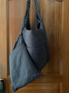 Authentic the paper bunny X cheak collection the puffer carryall bag ...