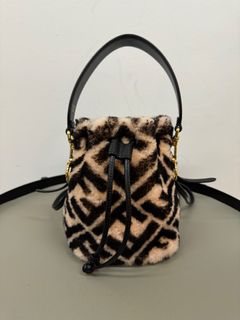 Fur discount fendi bag