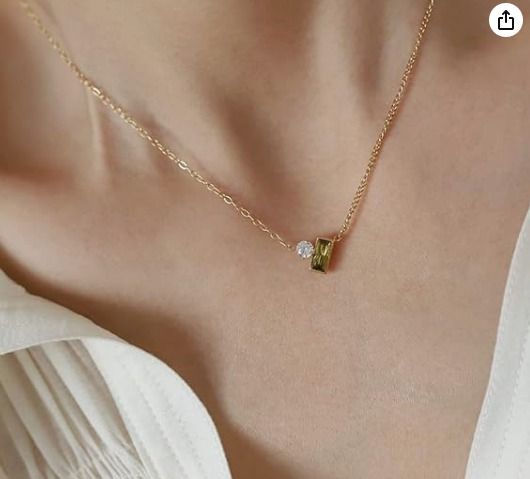 Dainty gold necklace cheap top